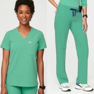 Figs surgical green set size M